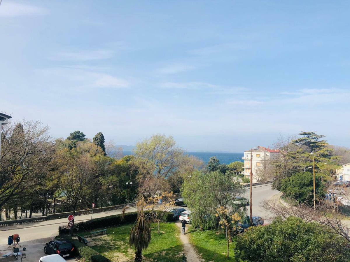 Kolovare Beachfront Apartment Zadar Buitenkant foto